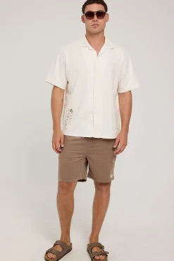 Eden Embroidered Resort Shirt Ecru