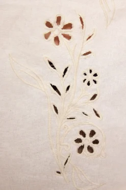 Eden Embroidered Resort Shirt Ecru