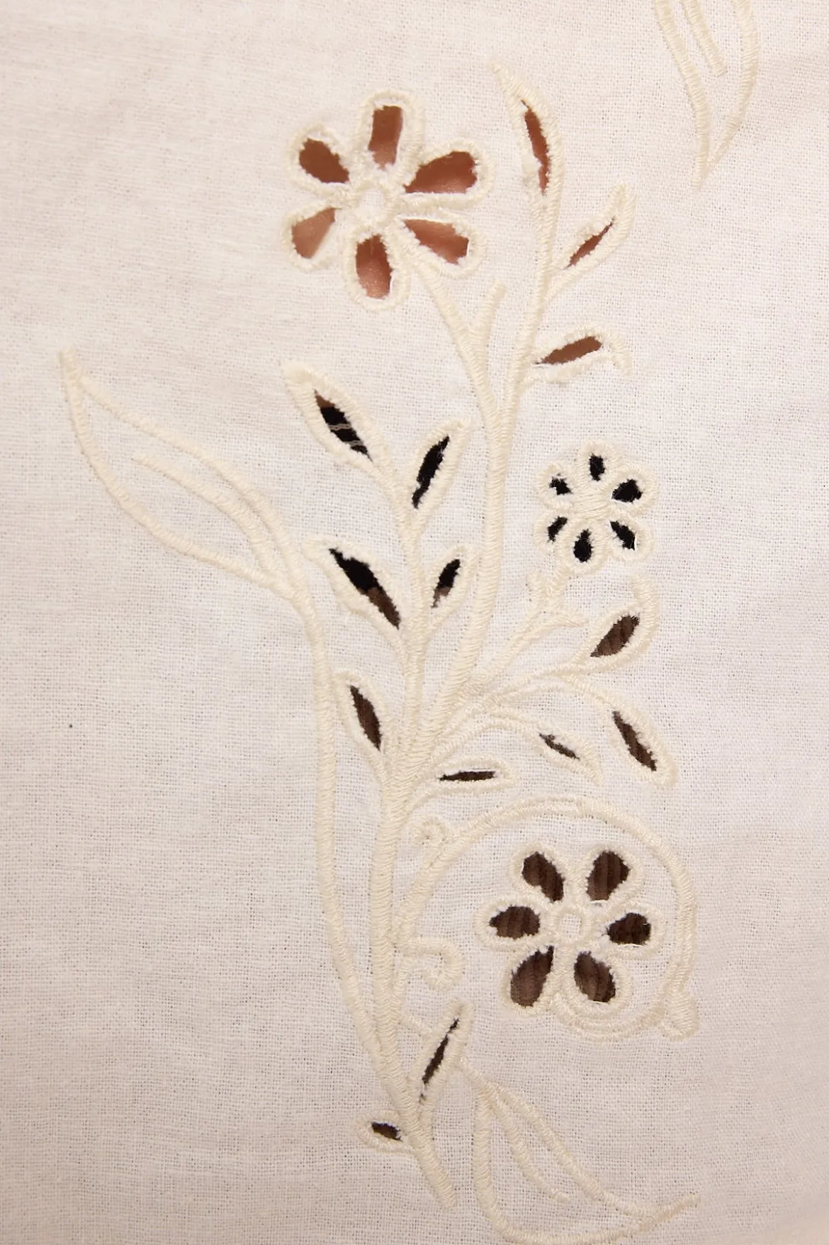 Eden Embroidered Resort Shirt Ecru