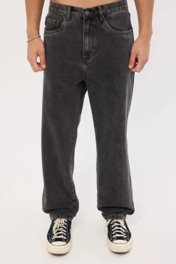 Emb Denim Standard Jean Faded Black