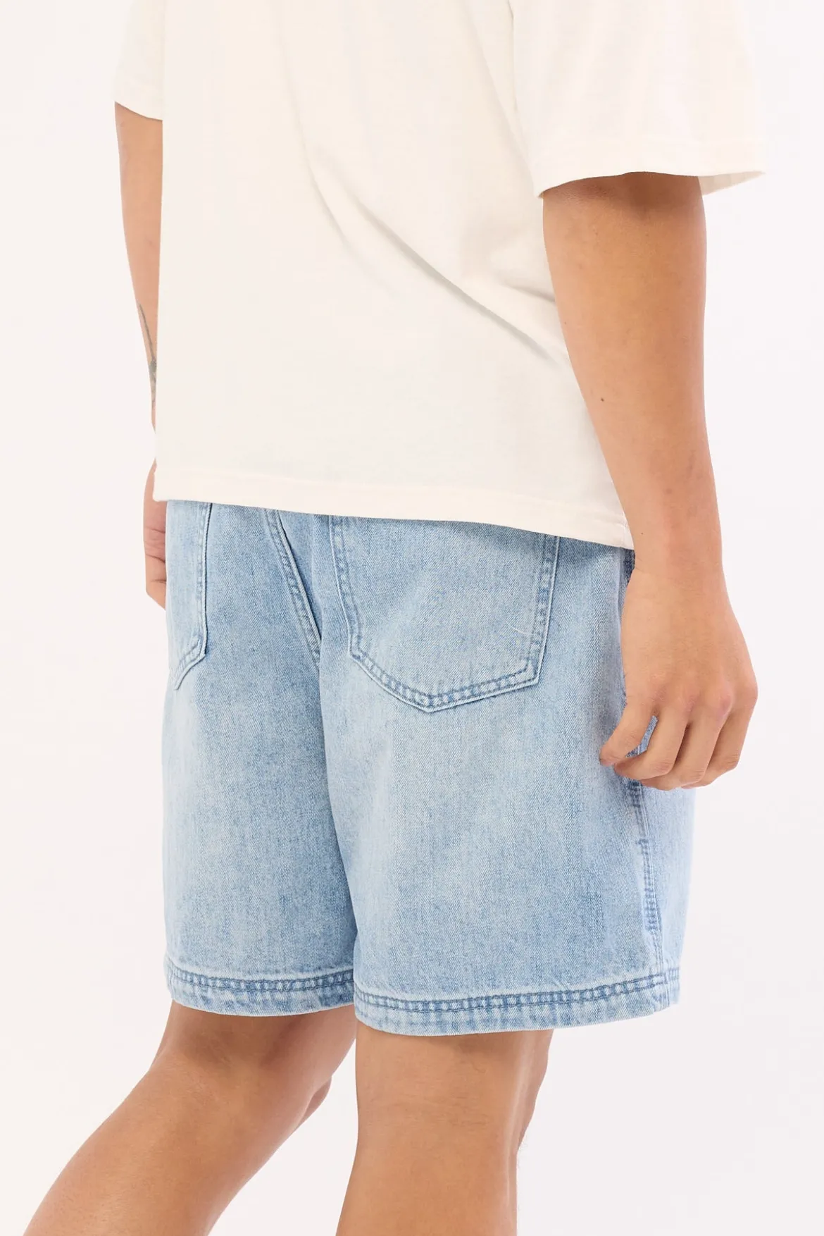 Essence Denim Jort Frost Blue Denim