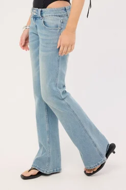 Fantasy Super Low Bootcut Jean Faded Blue Denim