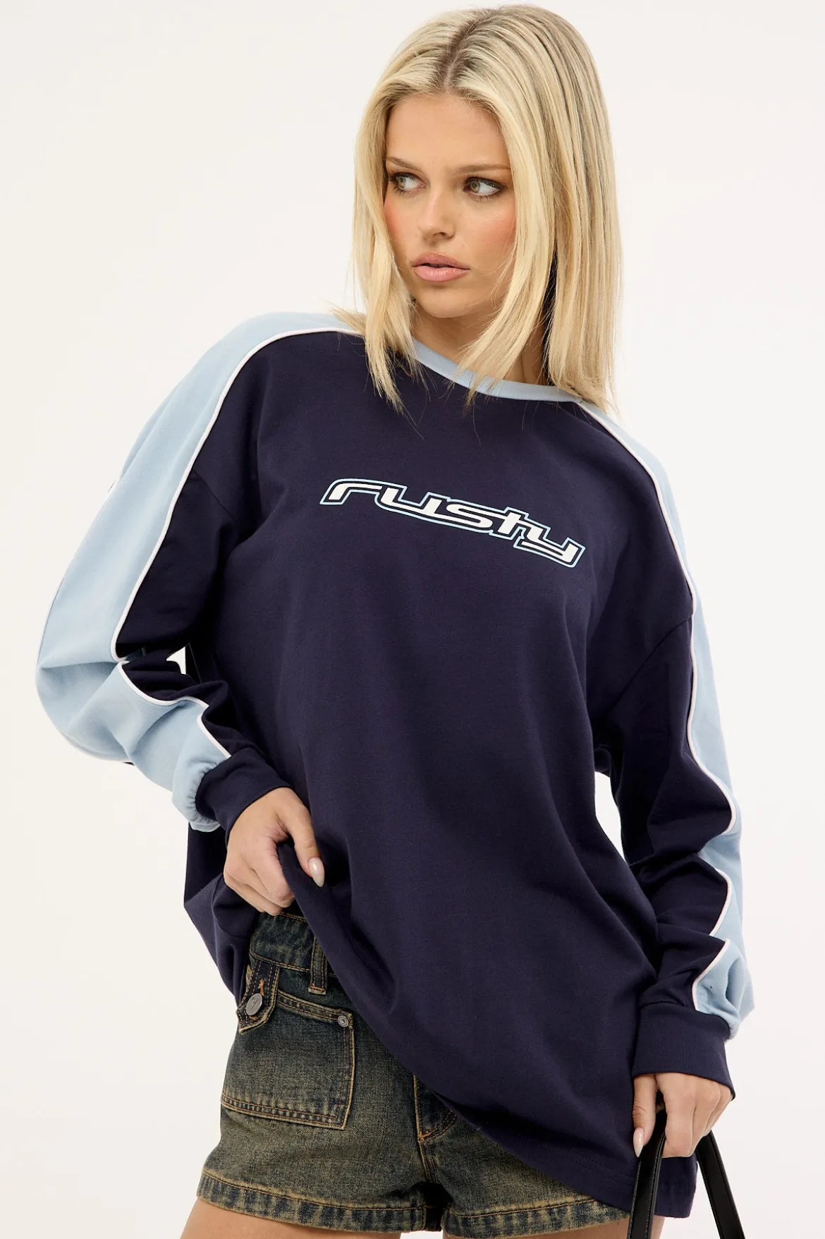 Fine Line Contrast L/S Tee Navy Blue