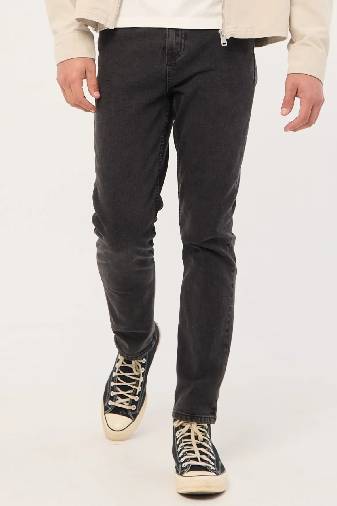 Finn Slim Jean Storm Black