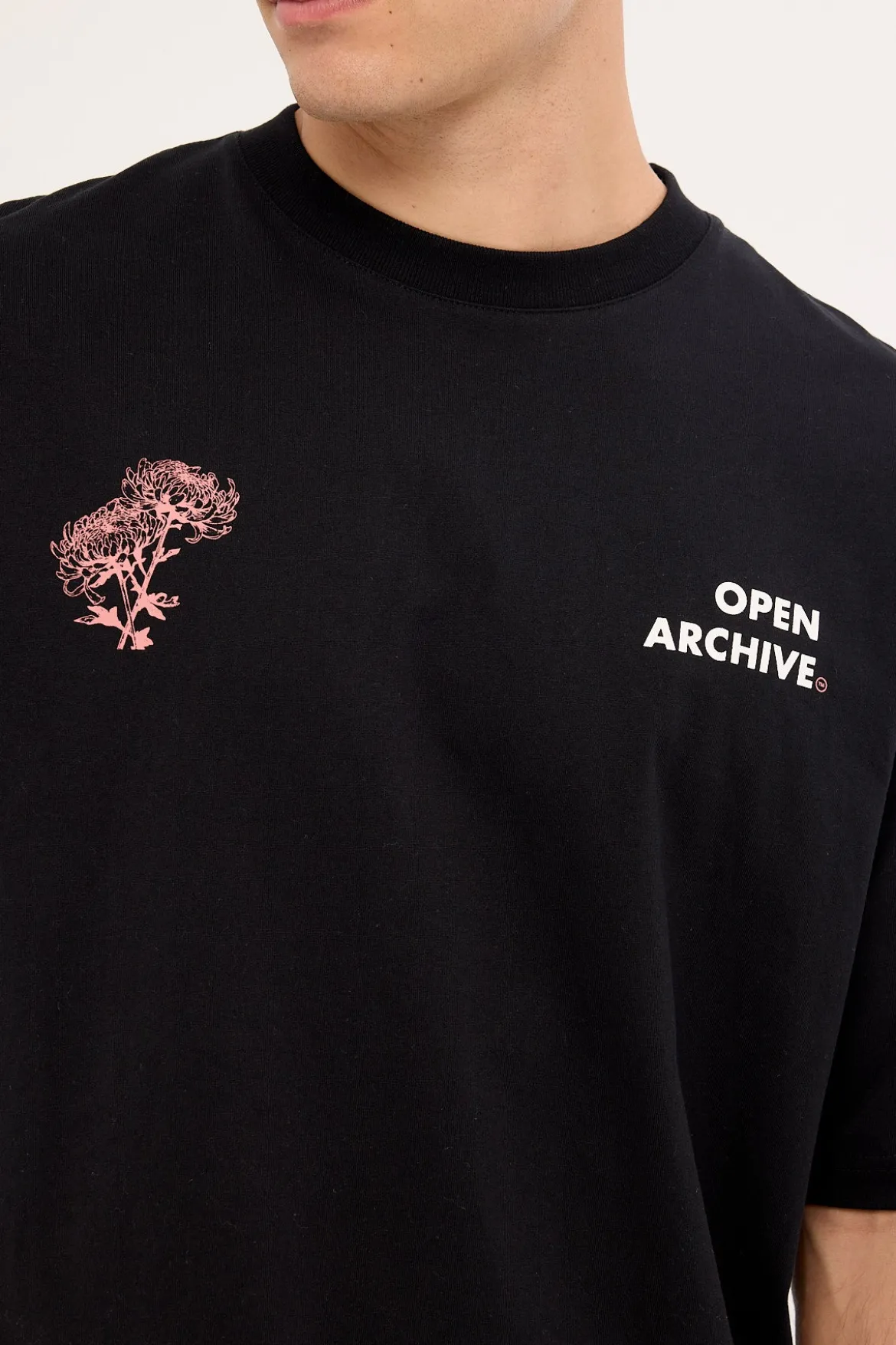 Flora Organic Boxy Tee Black