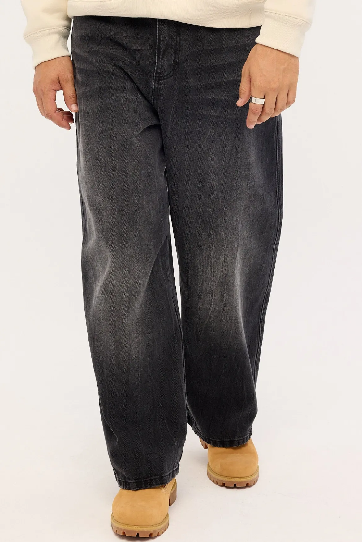 Fracture Behemoth Super Baggy Jean Blasted Washed Black