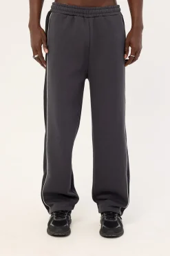 Gallery Panel Sweatpant Washed Black