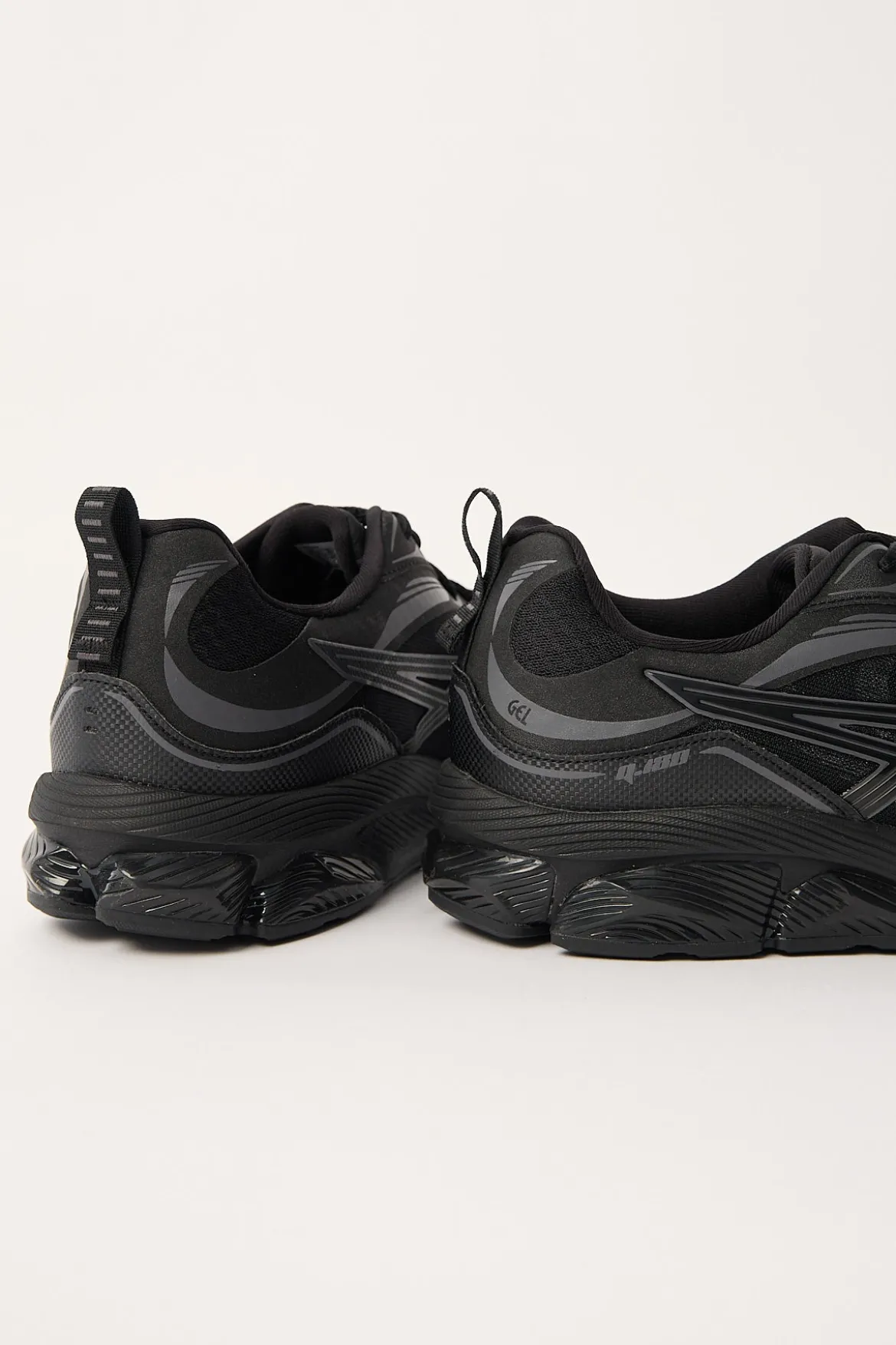 Gel Quantum 180 VIII Black Obsidian Grey