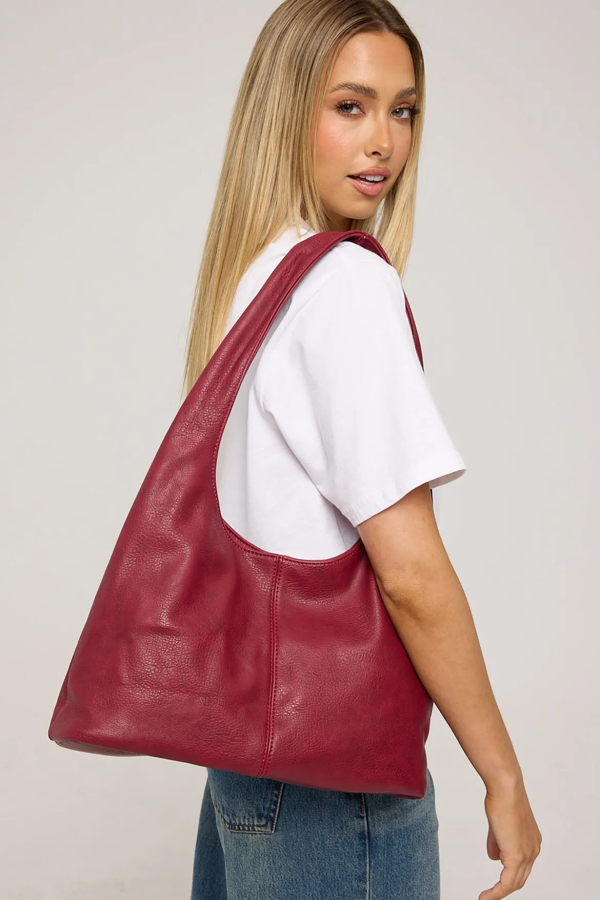 Gianna Slouch Bag Wine