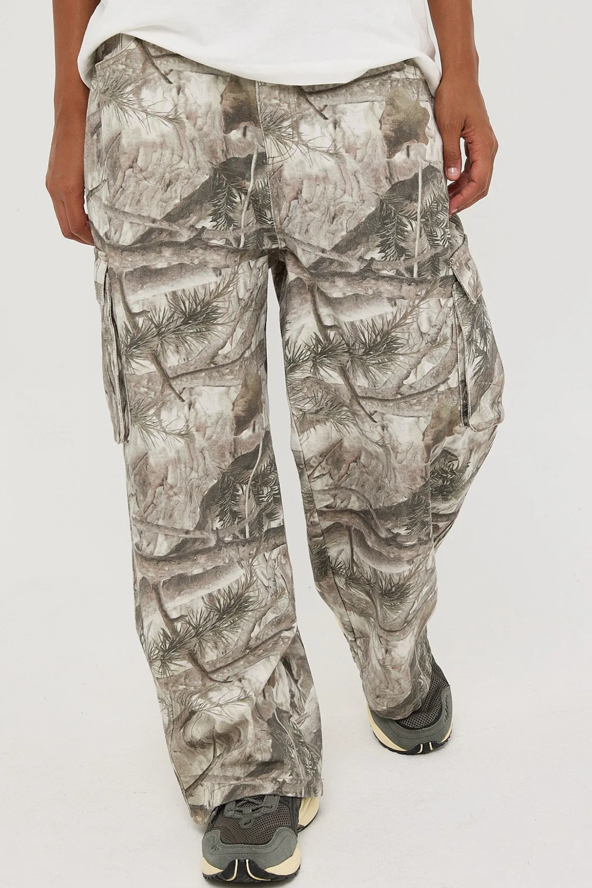 Glacier Camouflage Cargo Pant Camo