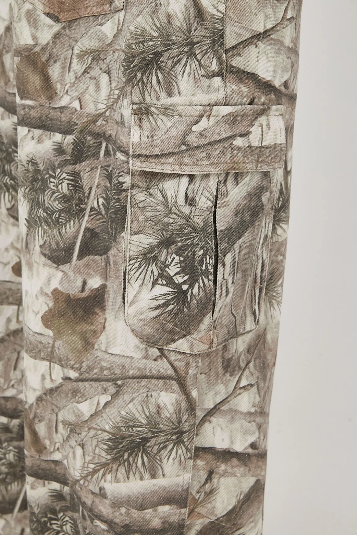 Glacier Camouflage Cargo Pant Camo