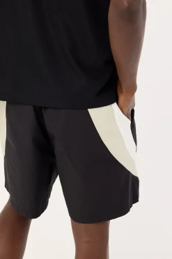 Global Short Black