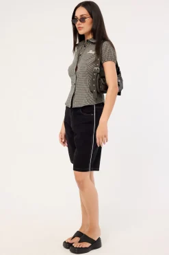 Grand Prix Sloucher Short Worship Black