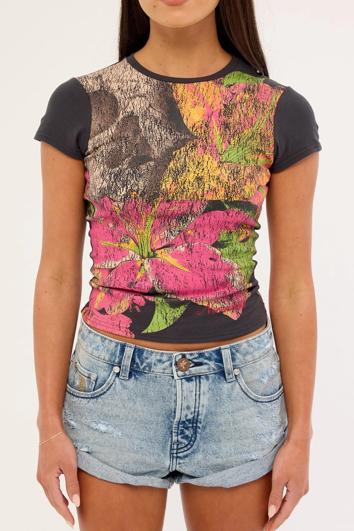 Grimrose Baby Tee Washed Black