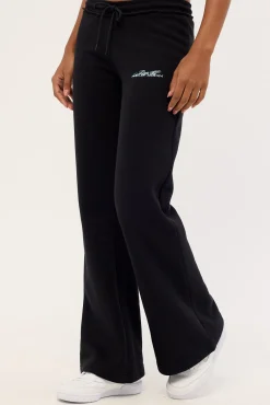 Hack Low Waisted Trackpant Black