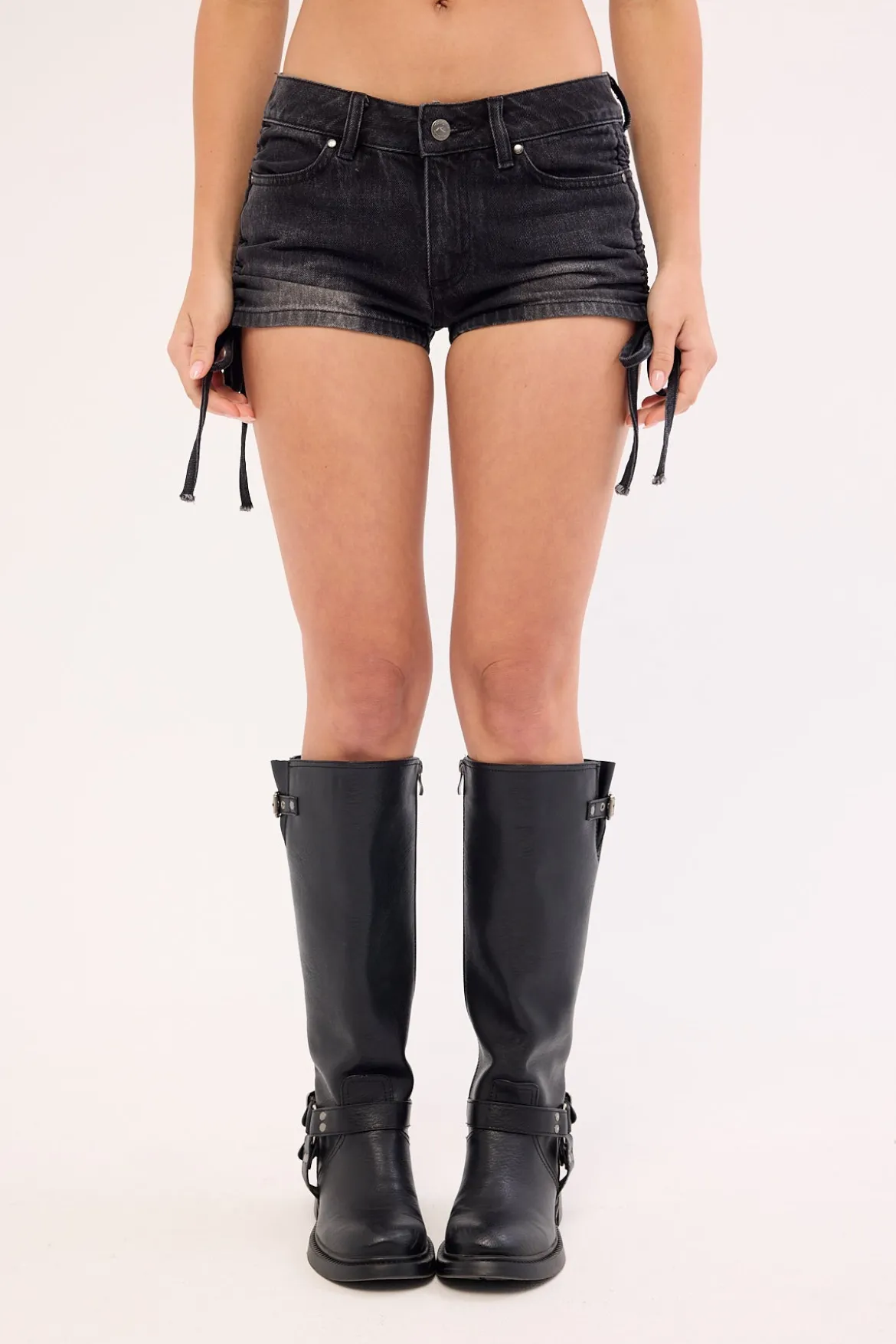Hackney Low Rise Micro Mini Short Blasted Black