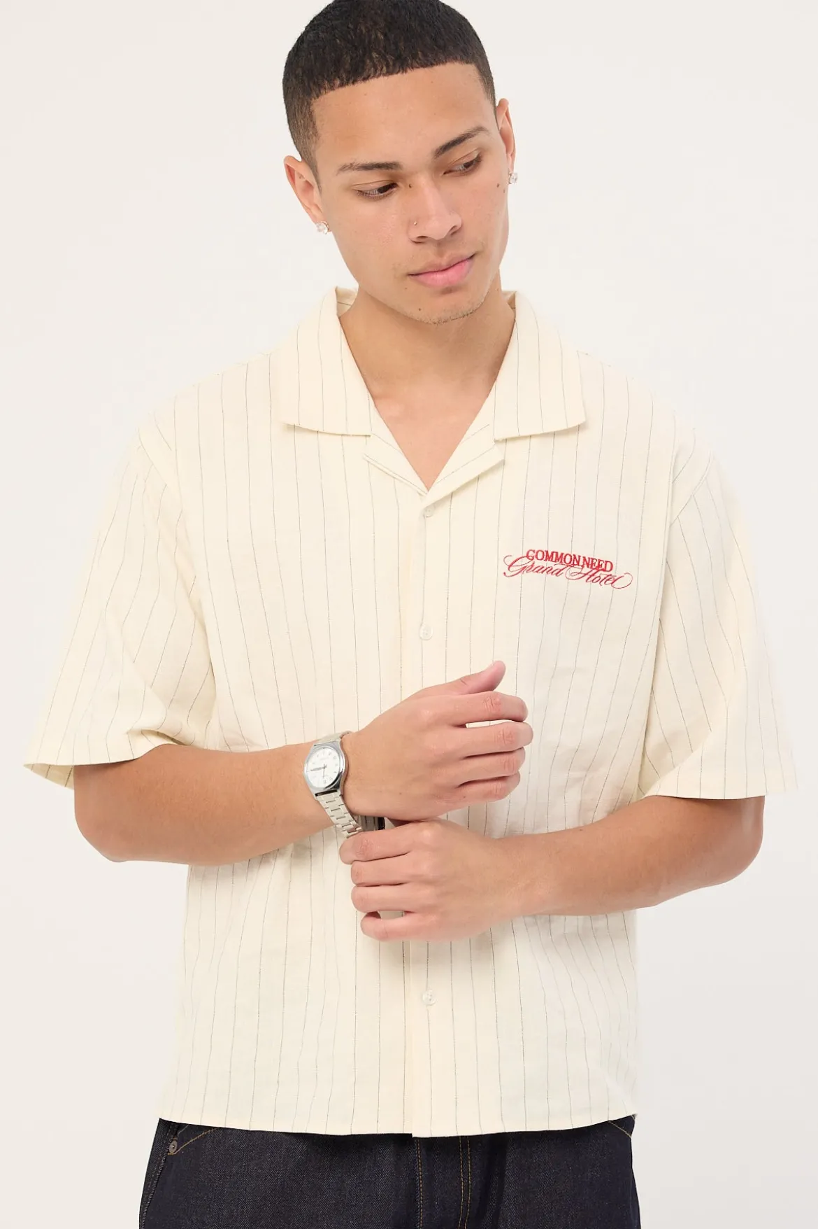 Hotel Boxy Cropped Resort Shirt White Pinstripe