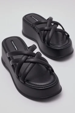 Hottest Heel Black