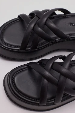 Hottest Heel Black