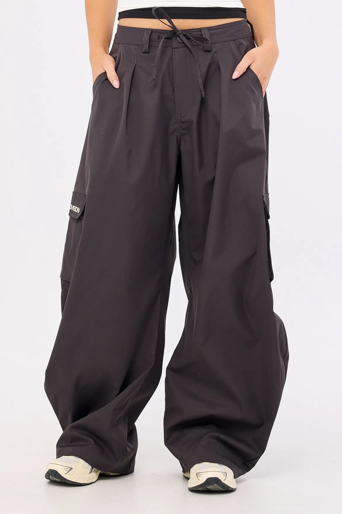 Inferno Barrel Leg Pant Charcoal