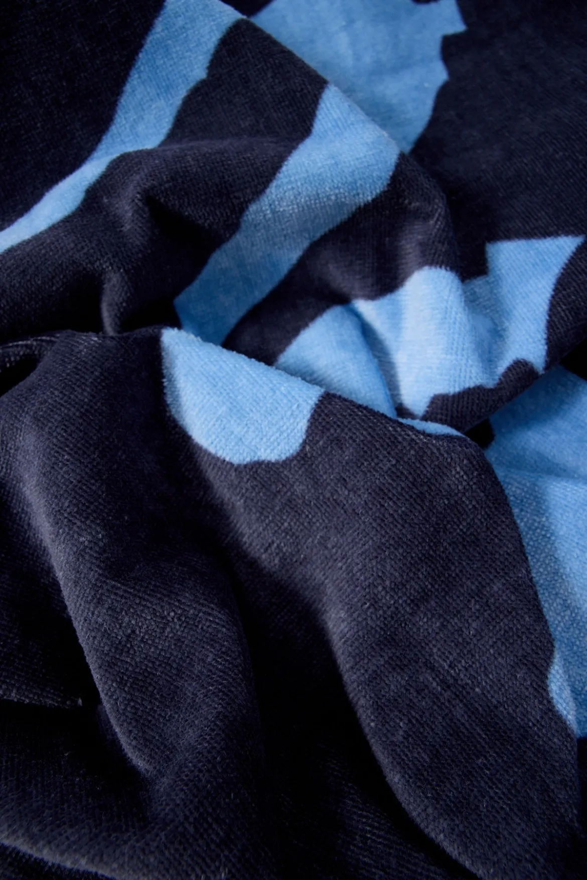 Invert Towel Vintage Navy