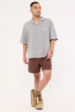 Island Linen Short Dark Brown