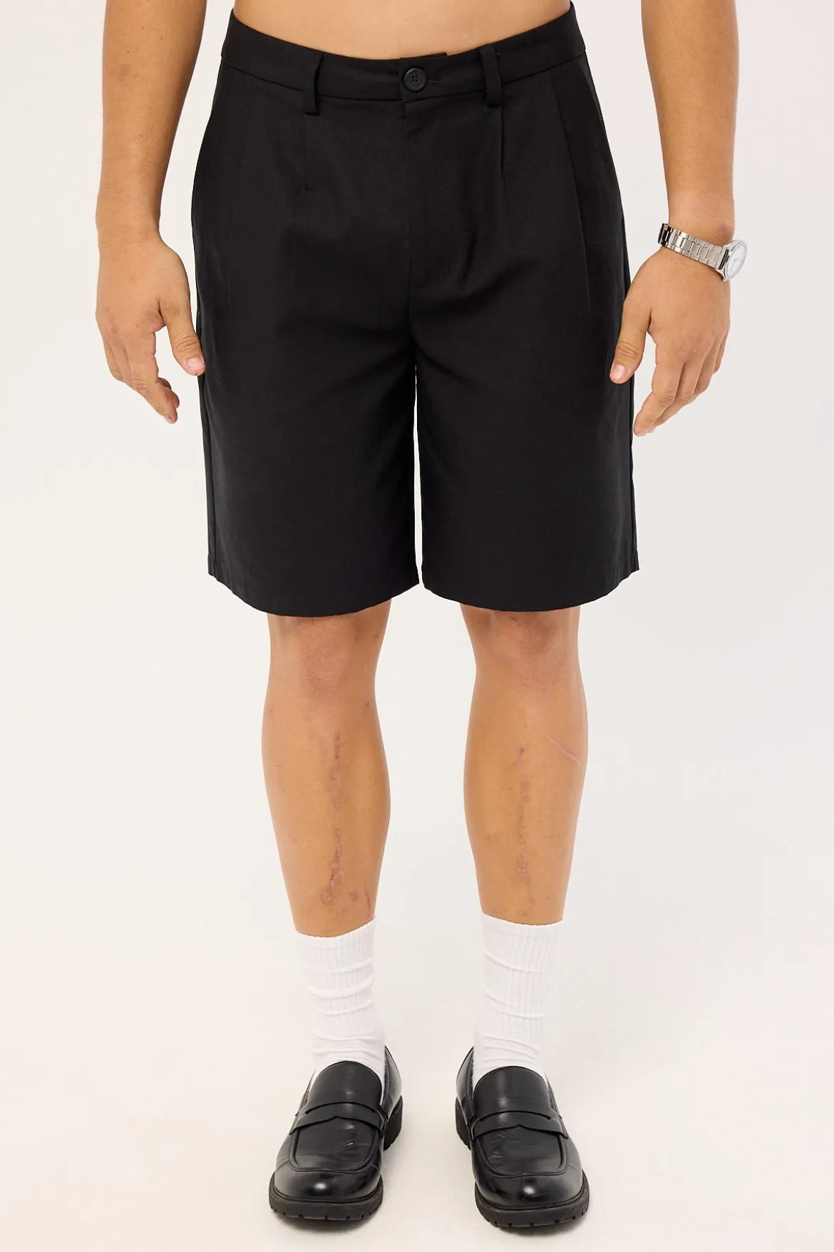Jaxon Baggy Tailored Short Black