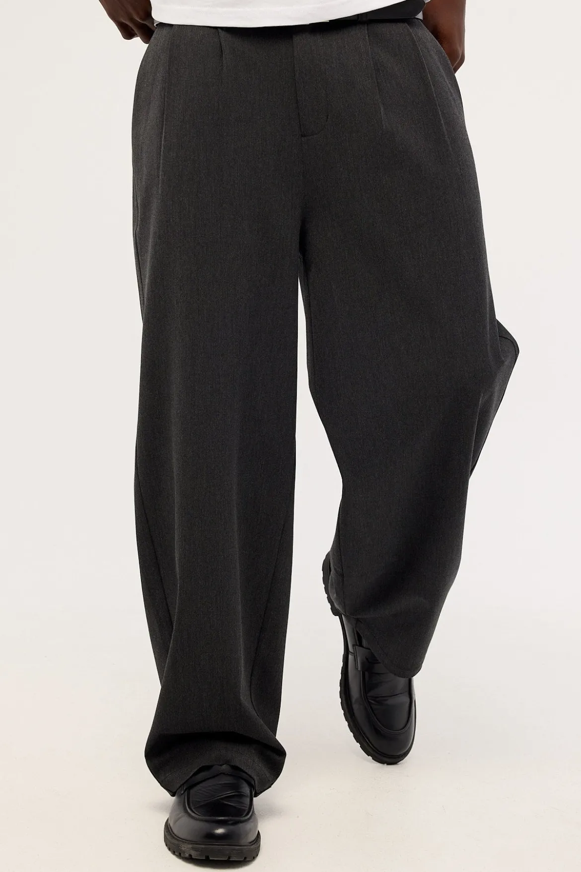 Jaxon Baggy Tailored Trouser Dark Grey