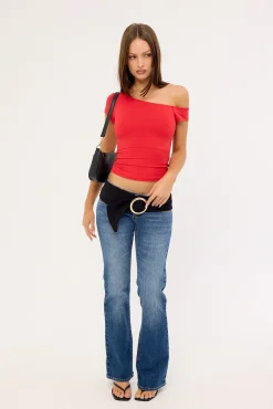 Jude Off Shoulder T-shirt Red