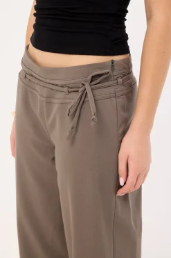 Kasey Low Rise Pant Grey