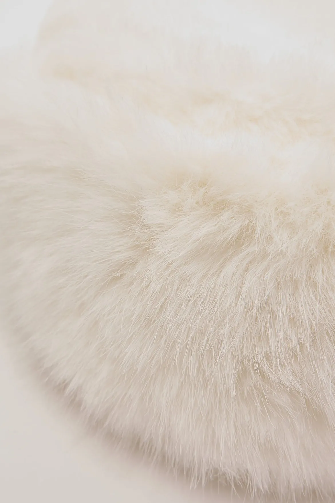 Kiki Faux Fur Hat Oat