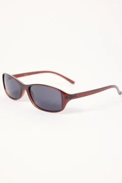 Kiwi Brown
