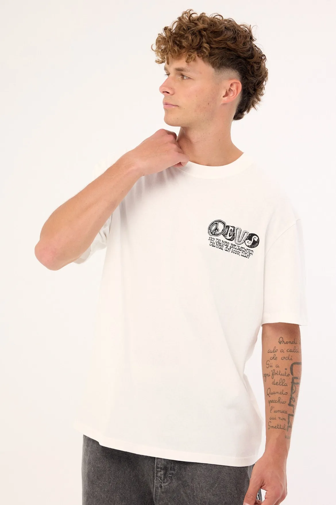 Labyrinth Tee Vintage White