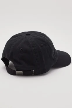 Legend Dad Cap Black