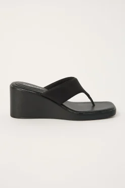 Lem Wedge Heel Black