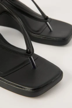 Leni Wedge Heel Black