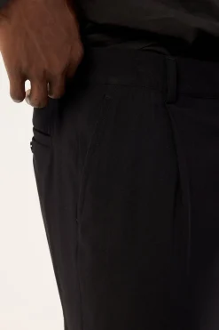 Leo Relaxed Tailored Trouser Black