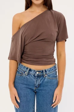 Leo Ruched Off Shoulder T-shirt Brown