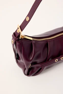 Lila Buckle Shoulder Bag Plum