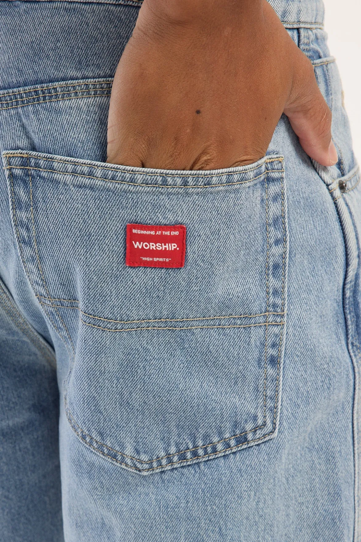 Lounger Jean Worn Blue