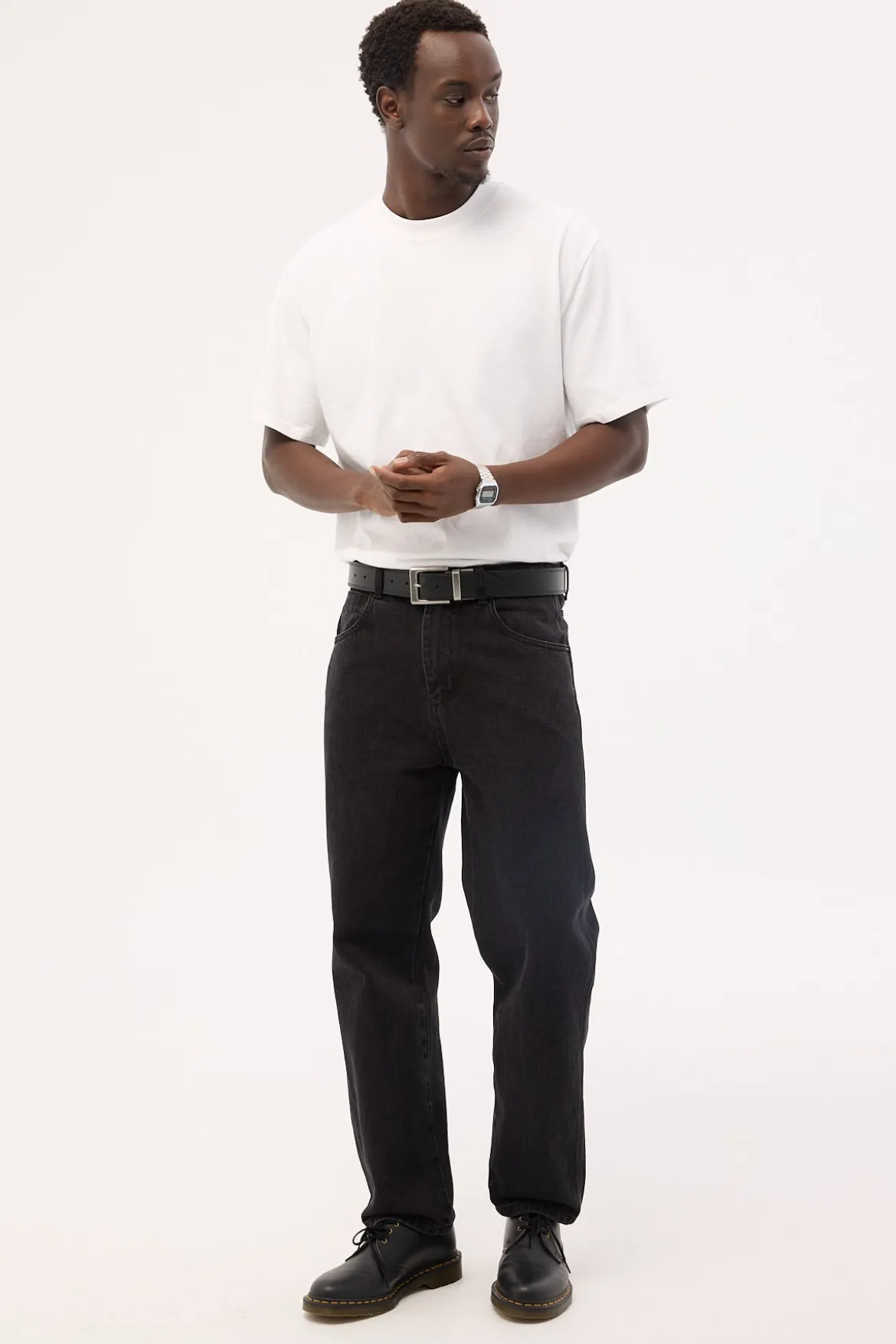 Lounger Jean Worship Washed Black