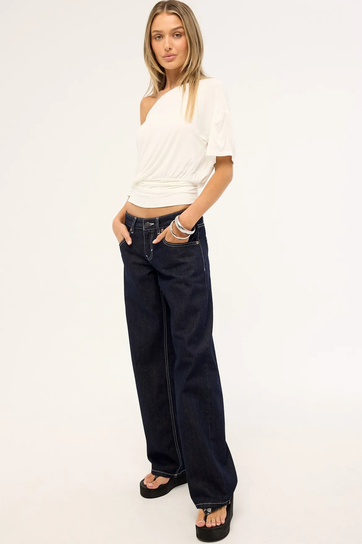Low Rise Parallel Jean Indigo Contrast Stitch