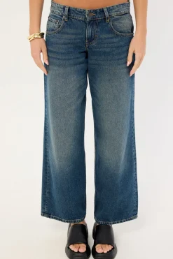 Low Rise Parallel Jean Steel Blue