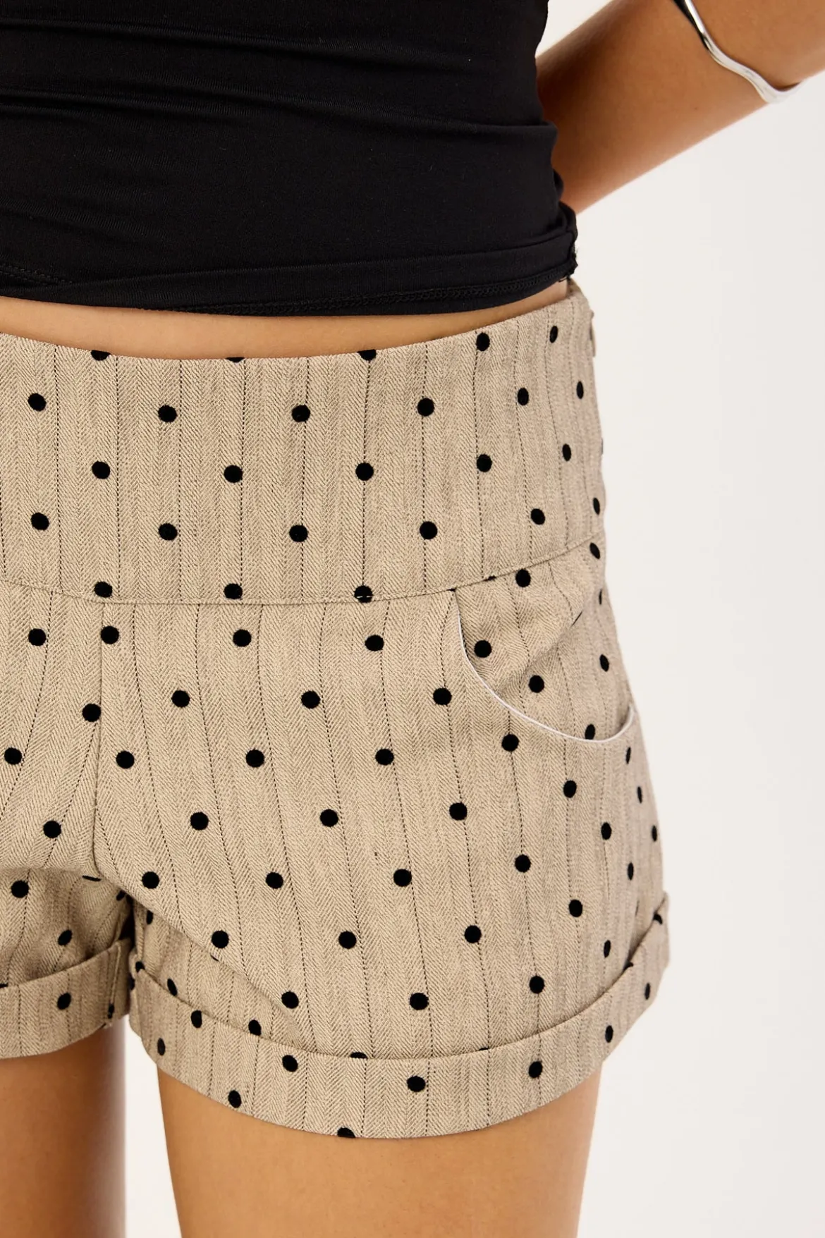Lumin Shorts Polka Pinstripe Beige