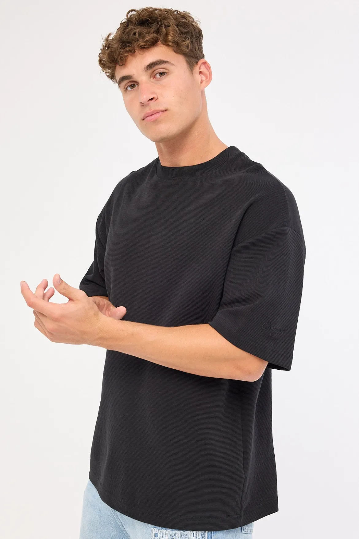 Luxe Ottoman Easy Tee Black