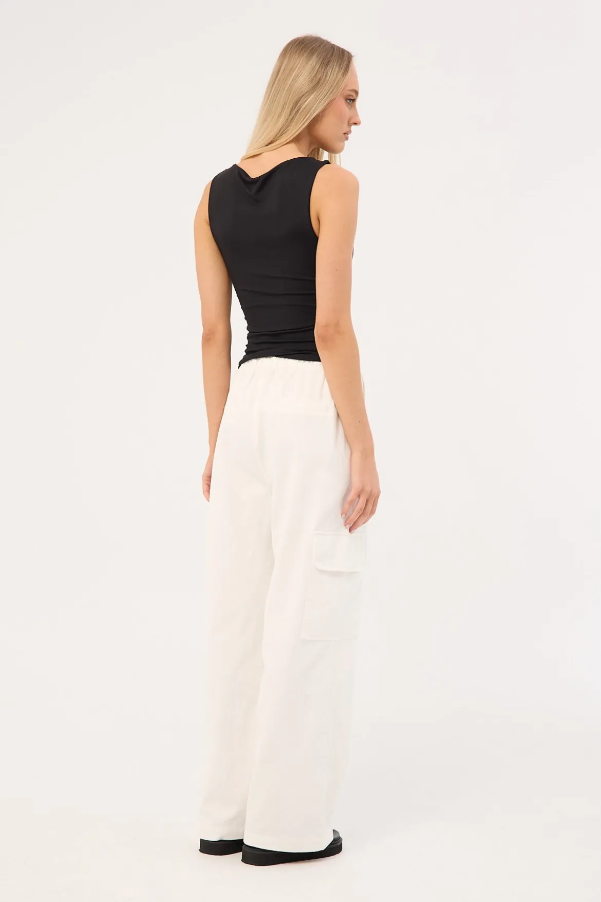 Maisy Mid Rise Cargo Pant White