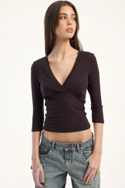 Mara V-Neck 3/4 Sleeve T-Shirt Dark Plum