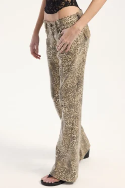 Mary-Kate Jean Leopard