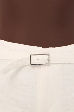 Maui Buckle Low Rise Linen Shorts White