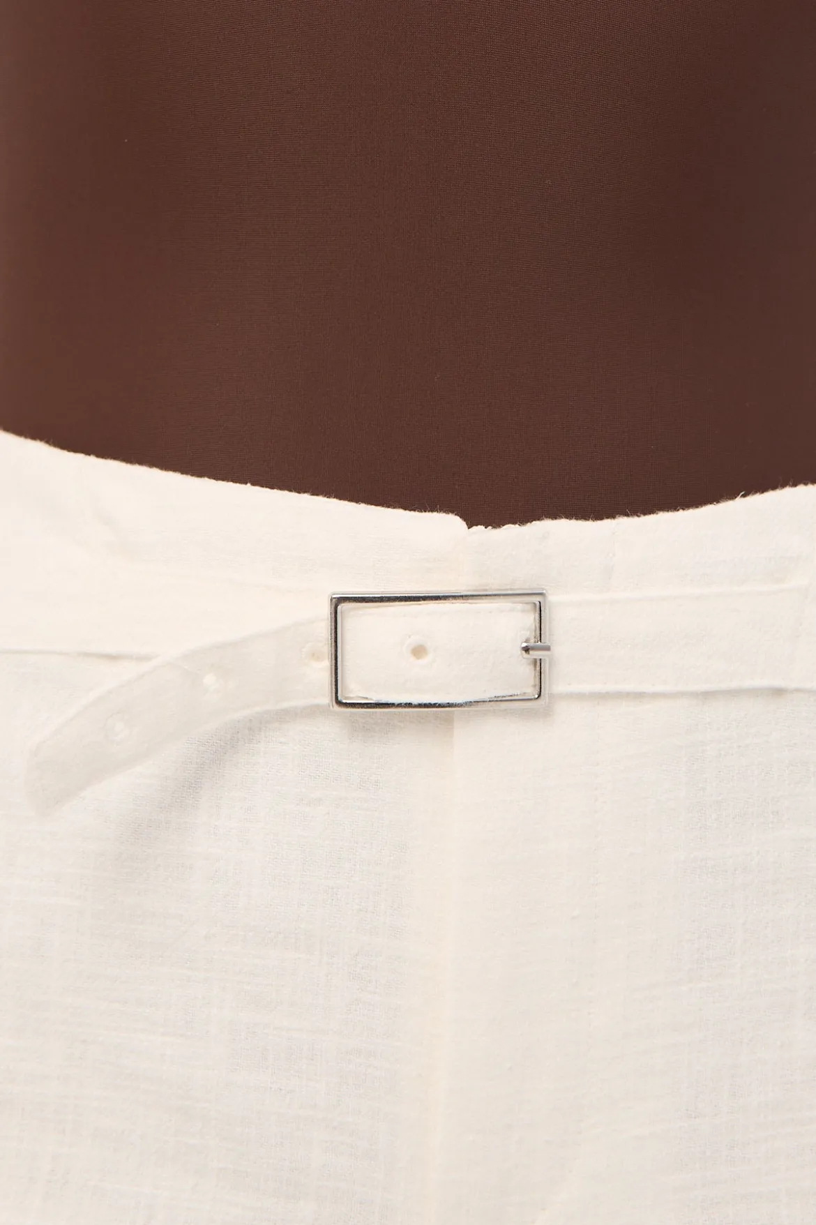 Maui Buckle Low Rise Linen Shorts White